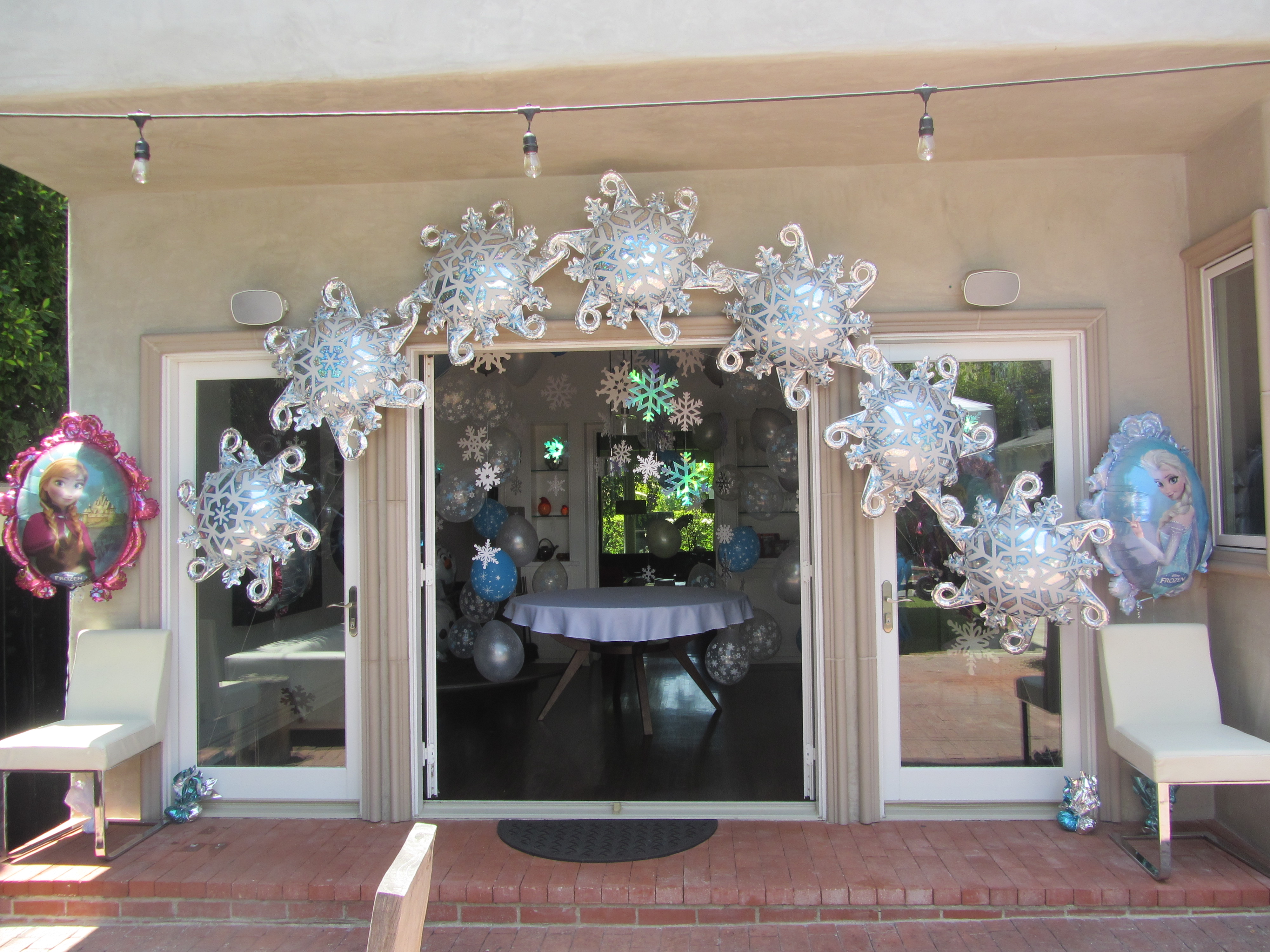 Frozen Theme Party Balloon Decorations Celebrity Party Planner